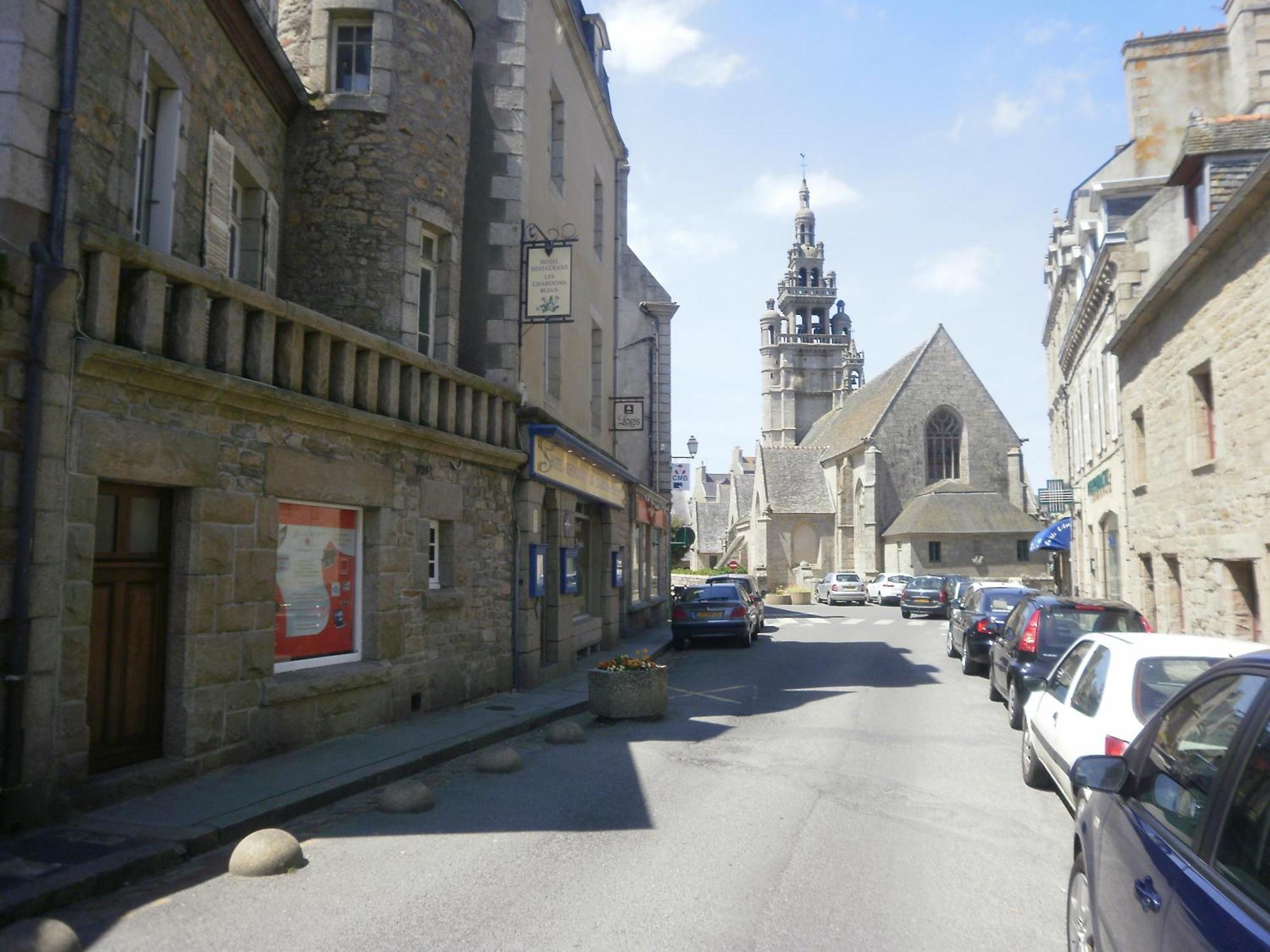 Logis Hotel Les Chardons Bleus Restaurant Le Bistrot De La Mer Roscoff Ngoại thất bức ảnh