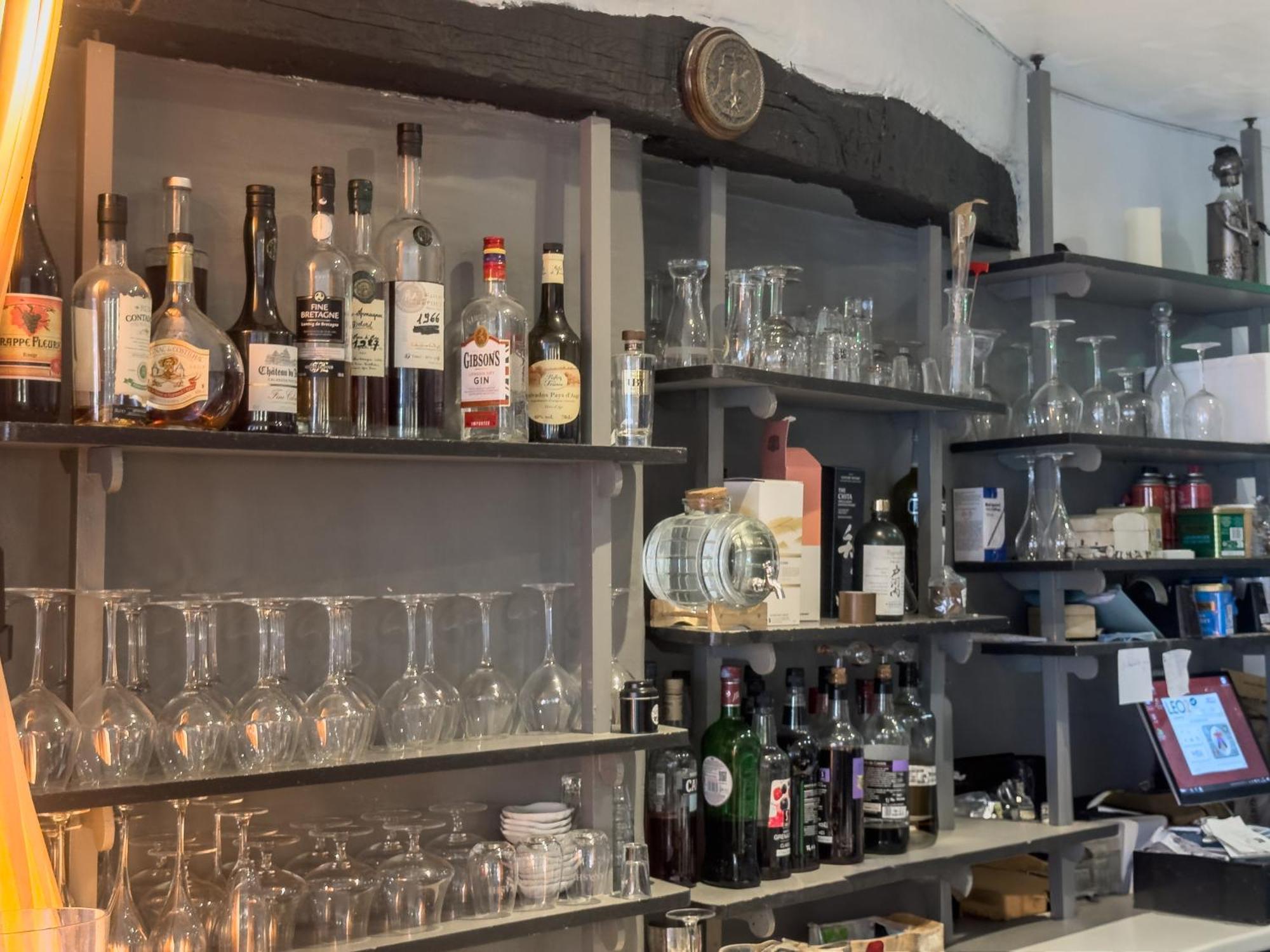 Logis Hotel Les Chardons Bleus Restaurant Le Bistrot De La Mer Roscoff Ngoại thất bức ảnh