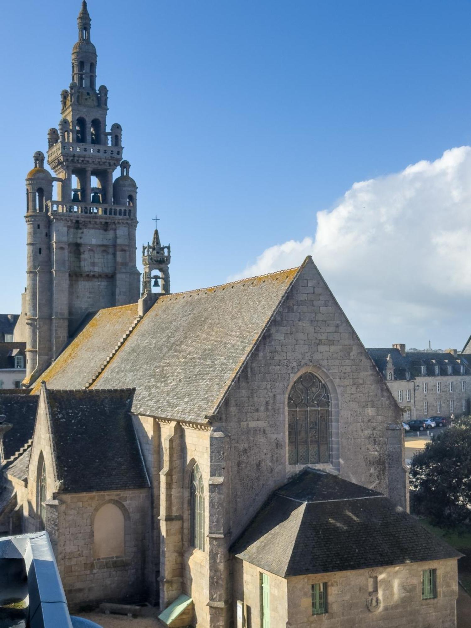 Logis Hotel Les Chardons Bleus Restaurant Le Bistrot De La Mer Roscoff Ngoại thất bức ảnh