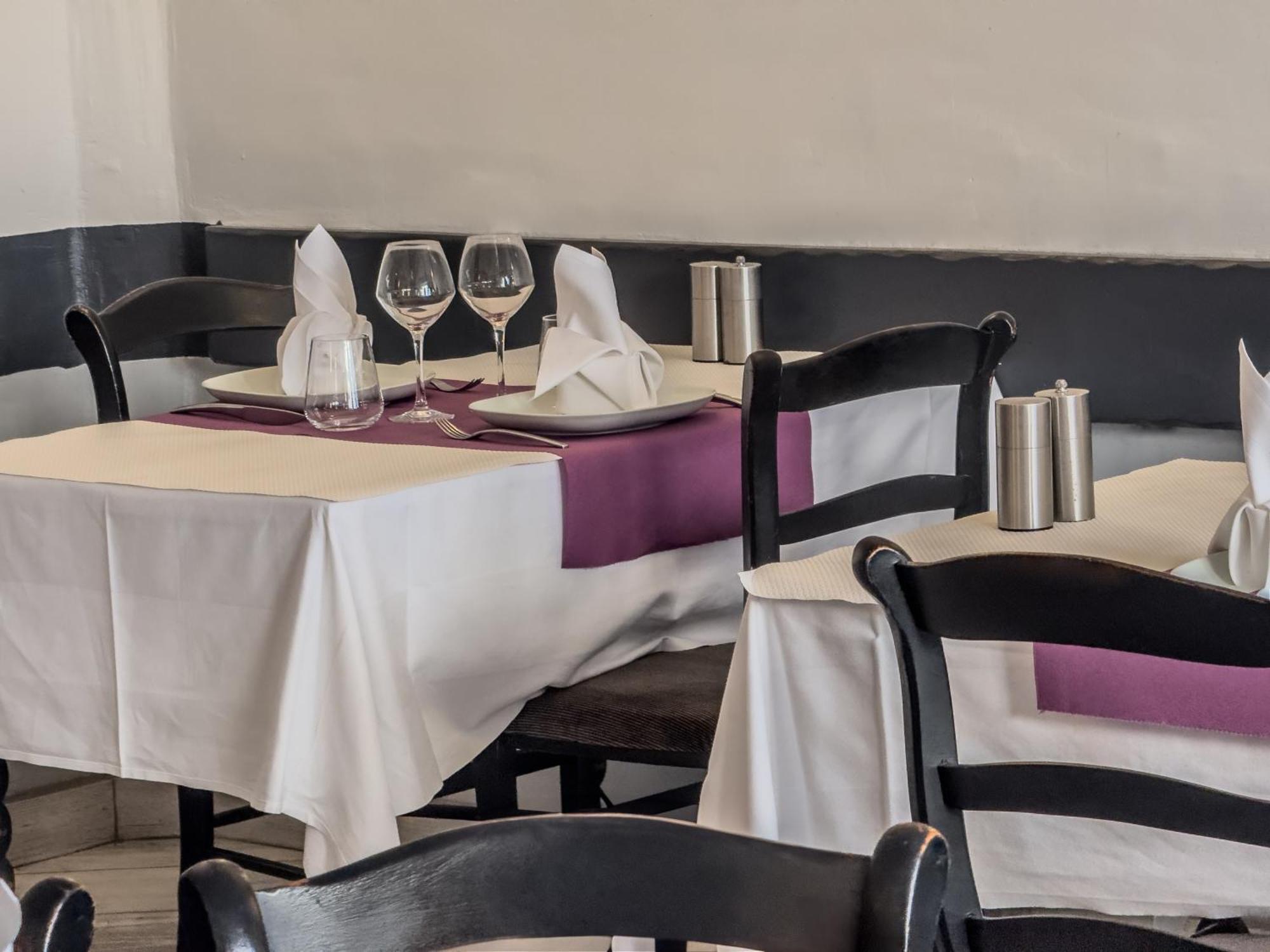 Logis Hotel Les Chardons Bleus Restaurant Le Bistrot De La Mer Roscoff Ngoại thất bức ảnh